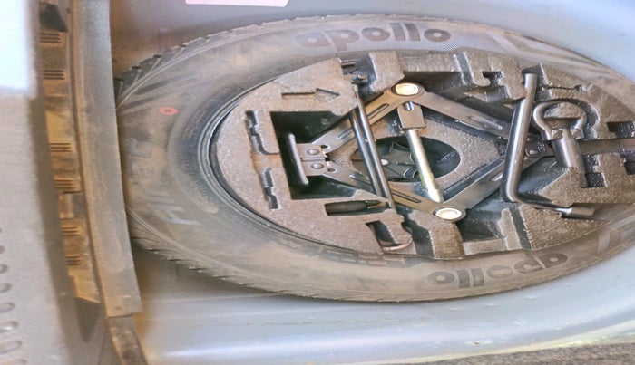 2019 Volkswagen Polo GT TSI AT, Petrol, Automatic, 40,465 km, tyre