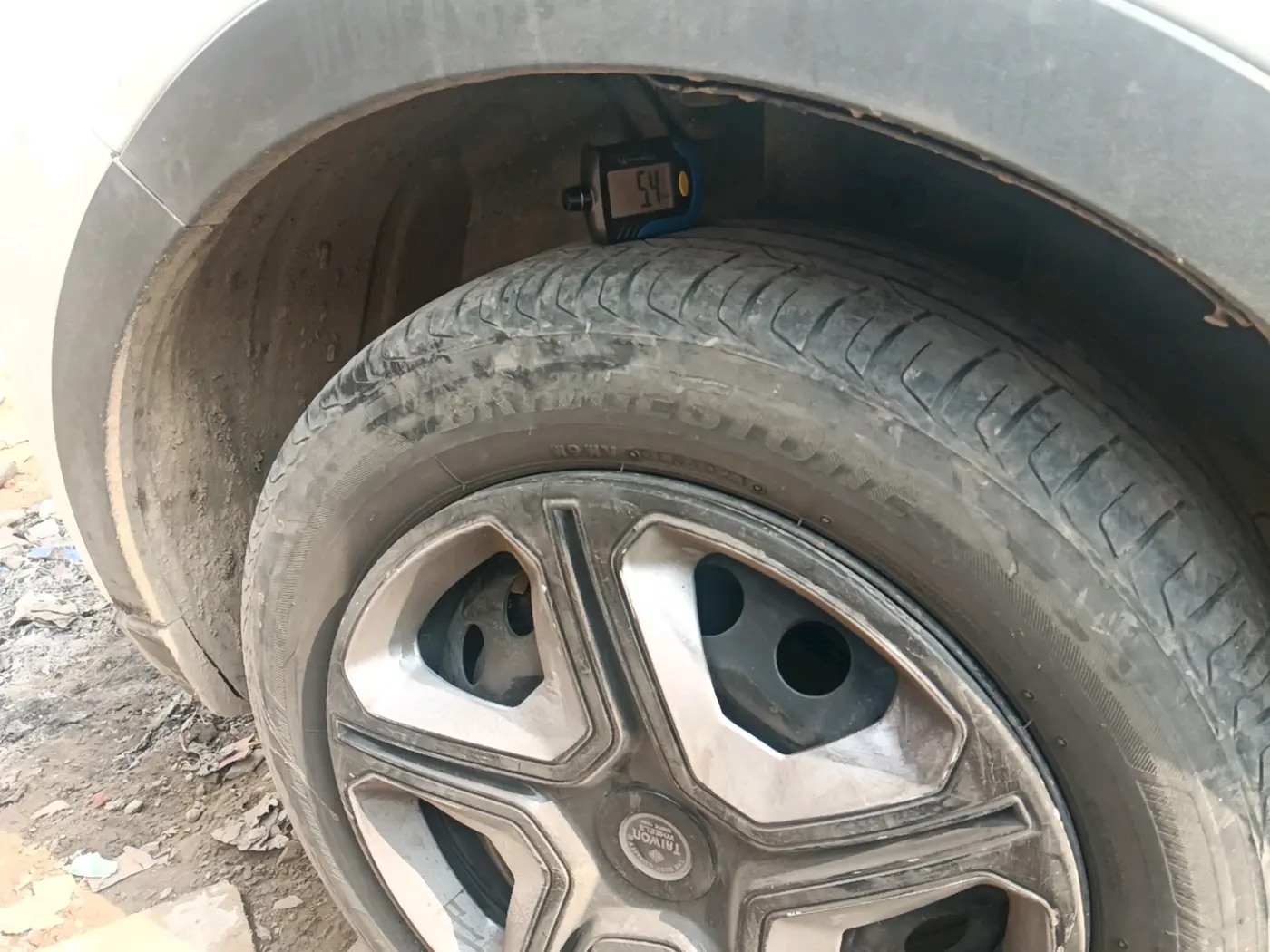 2021 Tata NEXON XM PETROL, Petrol, Manual, 1,81,263 km, tyre