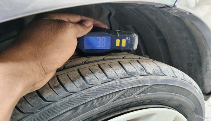 2015 Maruti Wagon R 1.0 VXI, Petrol, Manual, 1,32,124 km, tyre