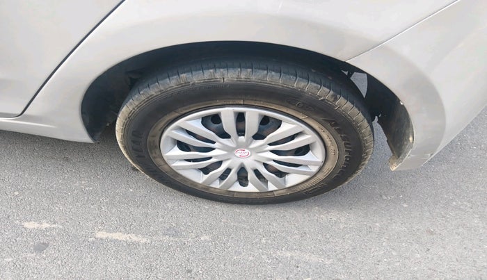 2015 Hyundai Elite i20 MAGNA 1.2, Petrol, Manual, 96,996 km, tyre