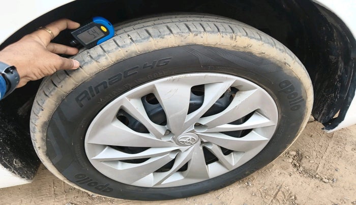 2022 Toyota Glanza S, Petrol, Manual, 23,236 km, tyre