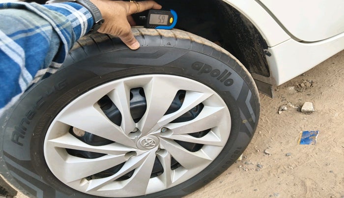 2022 Toyota Glanza S, Petrol, Manual, 23,236 km, tyre