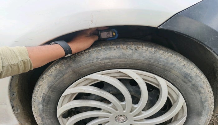 2014 Maruti Ertiga VDI, Diesel, Manual, 95,695 km, tyre