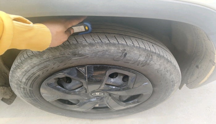 2024 Tata PUNCH ADVENTURE RHYTHM CNG, CNG, Manual, 21,848 km, tyre