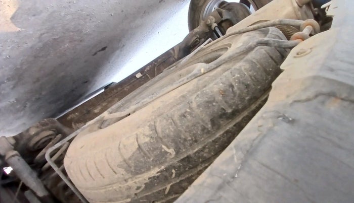 2016 Renault Duster 85 PS RXL DIESEL EXPLORE LE, Diesel, Manual, 1,26,650 km, tyre