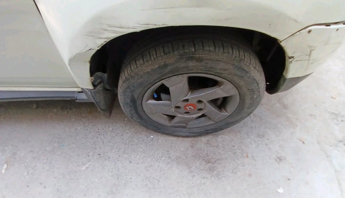 2016 Renault Duster 85 PS RXL DIESEL EXPLORE LE, Diesel, Manual, 1,26,650 km, tyre