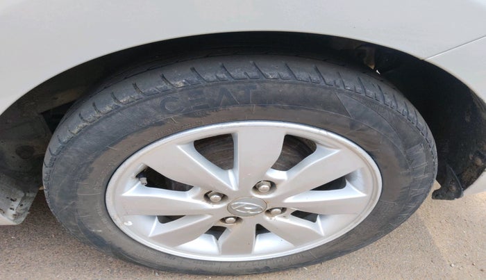 2014 Hyundai Xcent S (O) 1.2, Petrol, Manual, 81,531 km, tyre