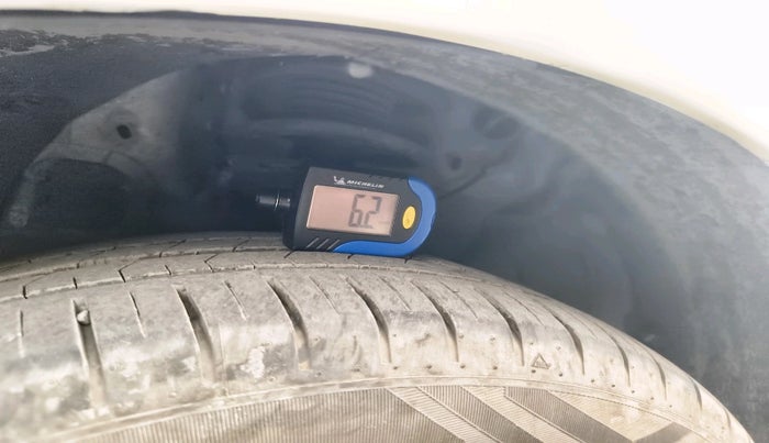 2019 Hyundai Elite i20 ASTA (O) CVT, Petrol, Automatic, 59,839 km, tyre