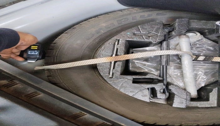 2021 Volkswagen Polo 1.0 GT TSI AT, Petrol, Automatic, 27,117 km, tyre