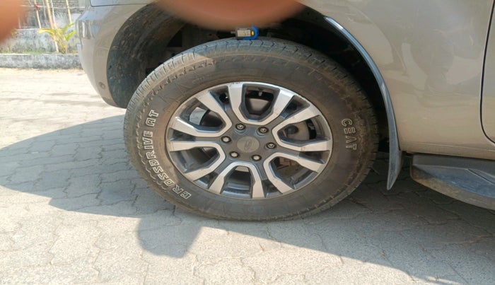 2019 Ford Endeavour TITANIUM PLUS 3.2 4X4 AT SUNROOF, Diesel, Automatic, 1,10,628 km, tyre