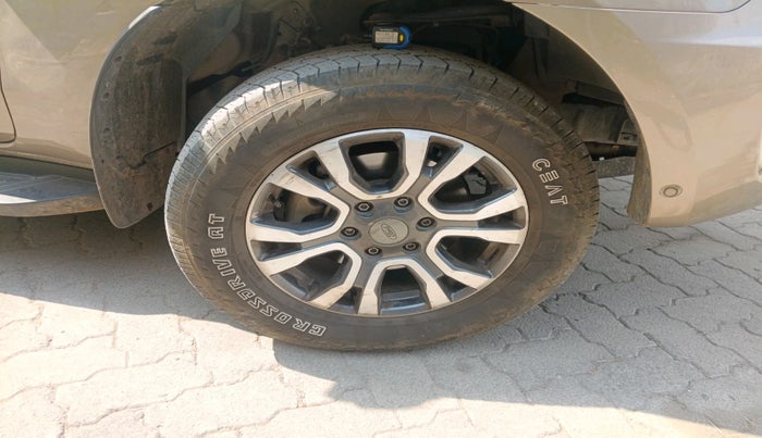 2019 Ford Endeavour TITANIUM PLUS 3.2 4X4 AT SUNROOF, Diesel, Automatic, 1,10,628 km, tyre