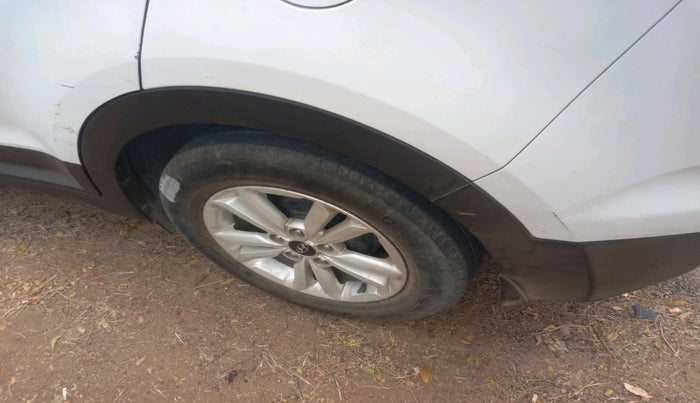 2015 Hyundai Creta SX 1.6 DIESEL, Diesel, Manual, 1,37,446 km, tyre