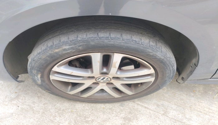 2013 Volkswagen Jetta HIGHLINE TDI AT, Diesel, Automatic, 97,784 km, tyre