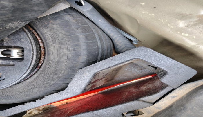 2016 Maruti Ciaz VDI+ SHVS, Diesel, Manual, 1,87,834 km, tyre