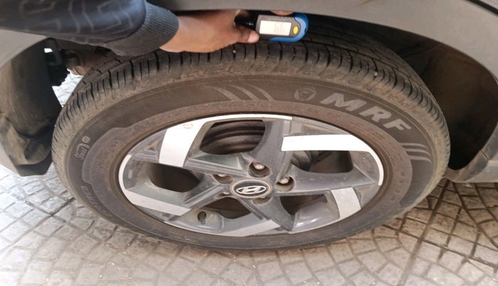 2019 Hyundai VENUE SX PLUS 1.0 TURBO DCT, Petrol, Automatic, 39,951 km, tyre