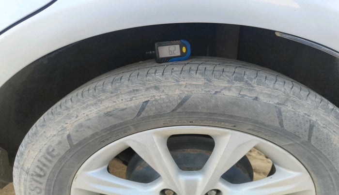 2017 Ford Ecosport TITANIUM 1.5L DIESEL, Diesel, Manual, 1,40,243 km, tyre