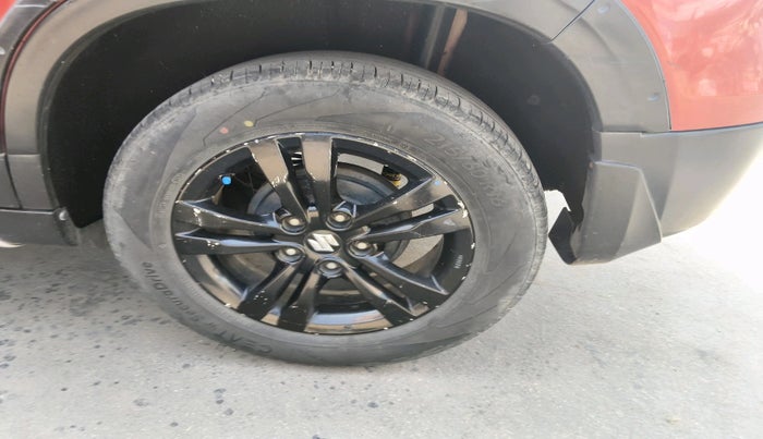 2018 Maruti Vitara Brezza ZDI, Diesel, Manual, 1,14,874 km, tyre