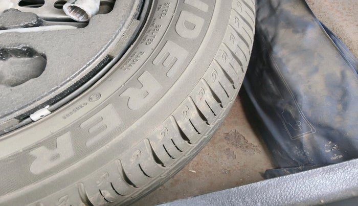 2018 Maruti Vitara Brezza ZDI, Diesel, Manual, 1,14,874 km, tyre