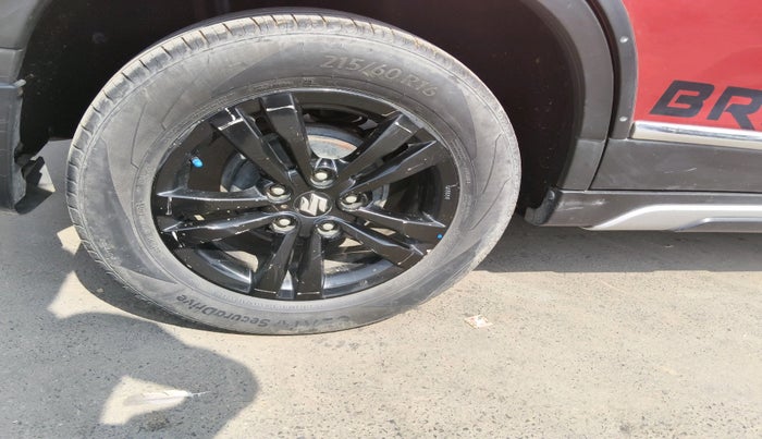 2018 Maruti Vitara Brezza ZDI, Diesel, Manual, 1,14,874 km, tyre