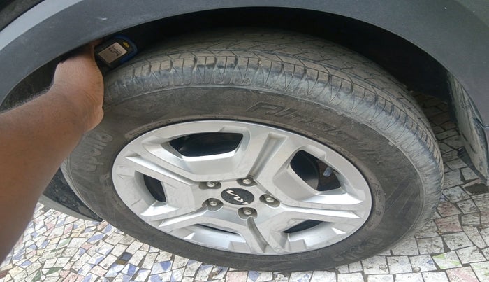 2021 KIA SONET HTK PLUS 1.5, Diesel, Manual, 21,841 km, tyre