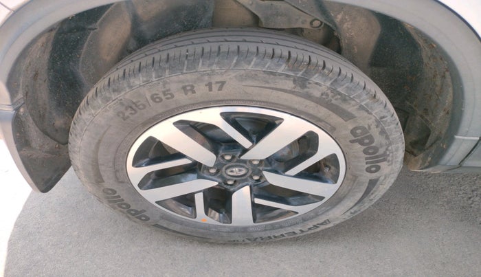 2020 Tata Harrier XZ PLUS 2.0L DUAL TONE, Diesel, Manual, 80,216 km, tyre