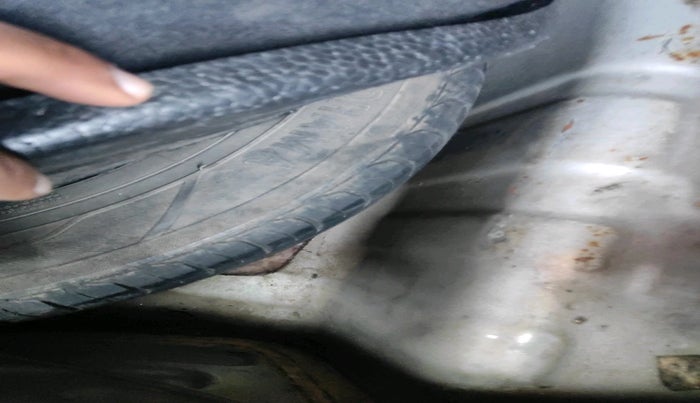 2015 Chevrolet Beat LS DIESEL, Diesel, Manual, 1,14,889 km, tyre