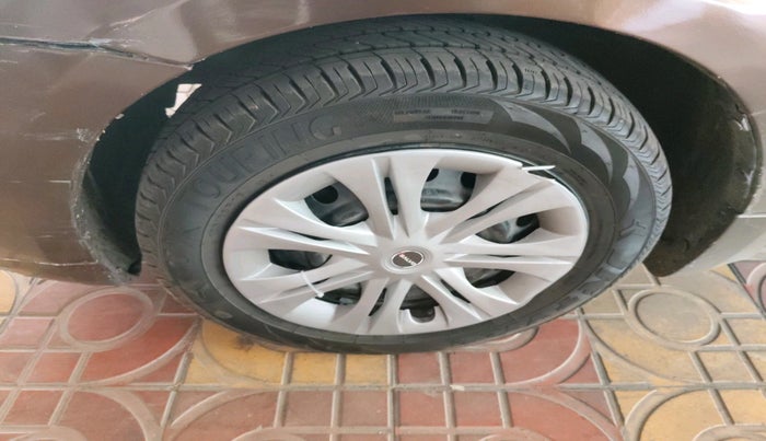 2017 Maruti Ciaz VDI+ SHVS, Diesel, Manual, 1,33,011 km, tyre