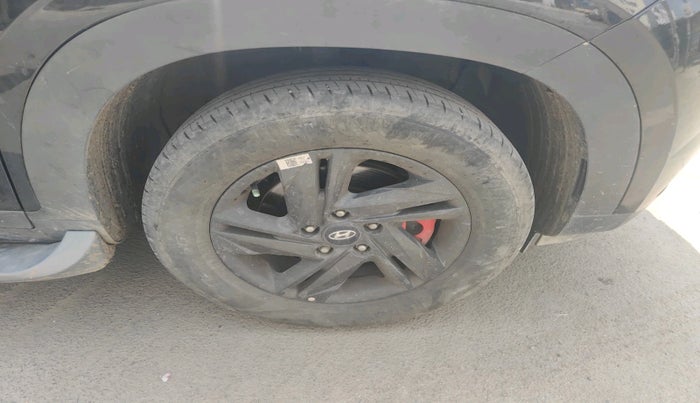 2023 Hyundai Creta S PLUS KNIGHT 1.5 PETROL, Petrol, Manual, 23,118 km, tyre