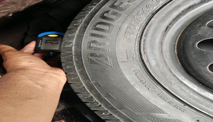 2011 Maruti Wagon R 1.0 VXI, Petrol, Manual, 52,539 km, tyre