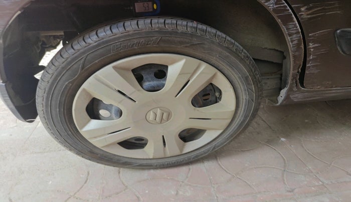 2011 Maruti Wagon R 1.0 VXI, Petrol, Manual, 52,539 km, tyre