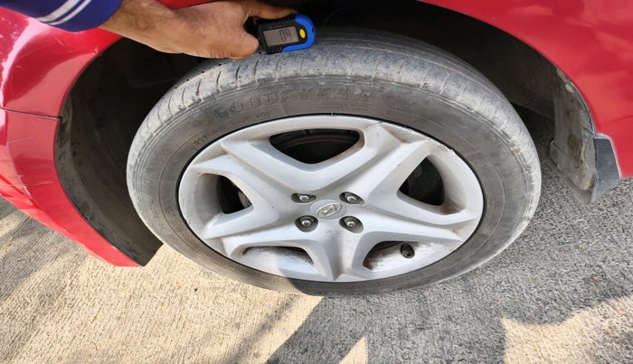 2017 Hyundai Elite i20 ASTA 1.2, Petrol, Manual, 1,24,520 km, tyre