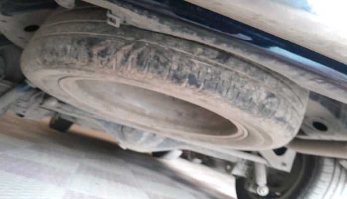 2022 Toyota Innova Crysta 2.4 ZX AT 7 STR, Diesel, Automatic, 43,264 km, tyre