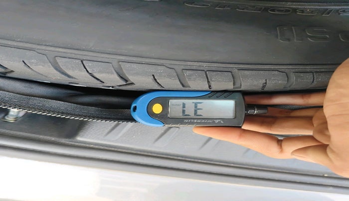 2022 Mercedes Benz GLA Class 35 AMG 4MATIC, Petrol, Automatic, 15,742 km, tyre