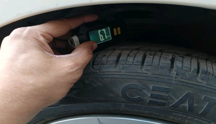 2014 Hyundai Grand i10 SPORTZ 1.2 KAPPA VTVT, Petrol, Manual, 53,070 km, tyre