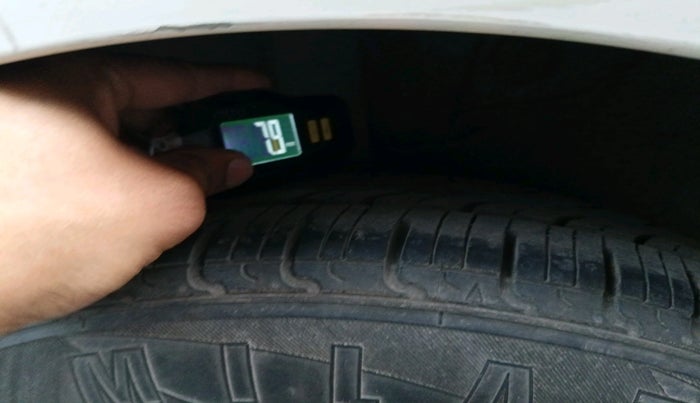 2014 Hyundai Grand i10 SPORTZ 1.2 KAPPA VTVT, Petrol, Manual, 53,070 km, tyre