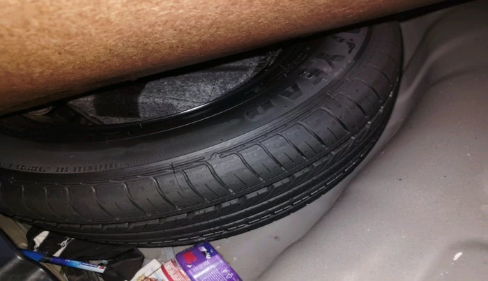 2023 KIA SONET HTX 1.0 DCT, Petrol, Automatic, 40,390 km, tyre