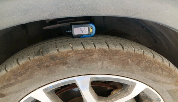 2022 Maruti XL6 ALPHA MT, Petrol, Manual, 79,084 km, tyre