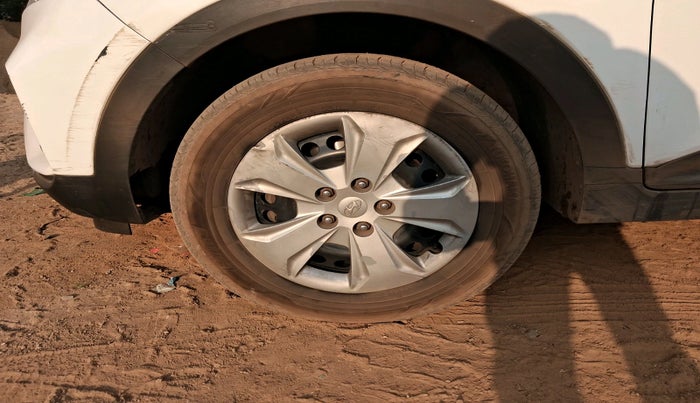 2019 Hyundai Creta E PLUS 1.4 DIESEL, Diesel, Manual, 6,50,000 km, tyre