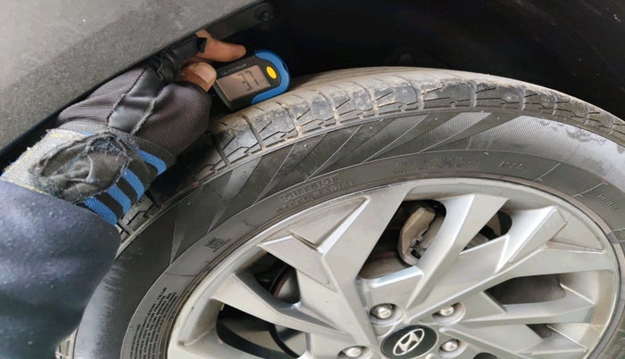 2021 Hyundai Creta SX (O) 1.4 TURBO DCT, Petrol, Automatic, 42,250 km, tyre