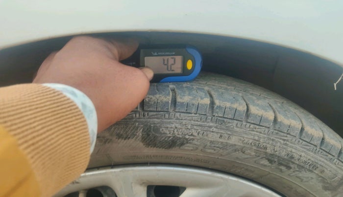 2018 Hyundai Grand i10 SPORTZ 1.2 KAPPA VTVT, Petrol, Manual, 61,273 km, tyre