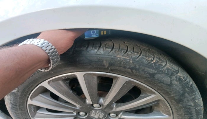 2021 Maruti Ciaz ALPHA  AT 1.5 SHVS PETROL, Petrol, Automatic, 60,970 km, tyre