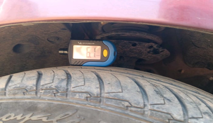 2014 Honda City 1.5L I-DTEC S, Diesel, Manual, 1,36,868 km, tyre