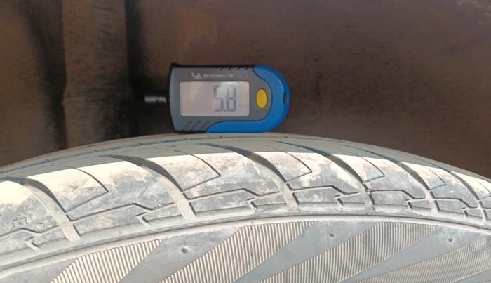 2014 Honda City 1.5L I-DTEC S, Diesel, Manual, 1,36,868 km, tyre