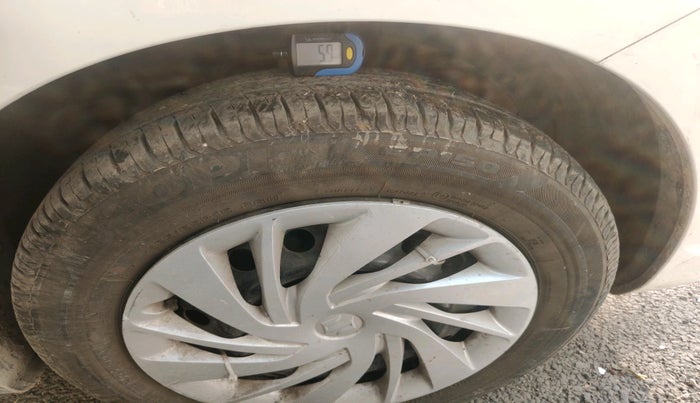 2022 Maruti Ertiga   VXI (O) CNG, CNG, Manual, 10,492 km, tyre