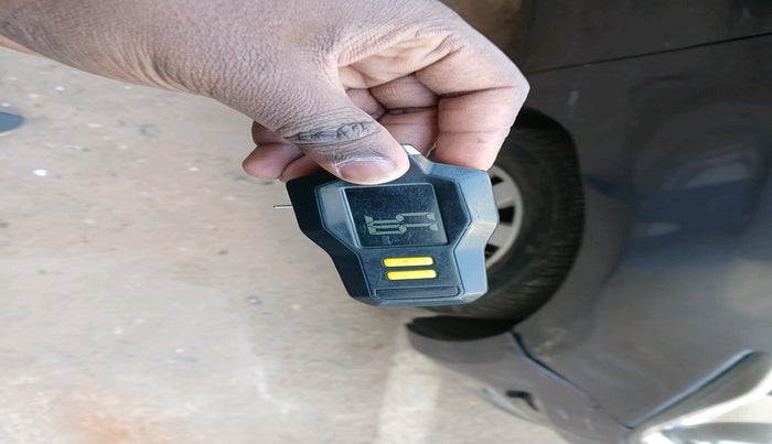 2014 Hyundai i20 SPORTZ 1.4 AT, Petrol, Automatic, 64,193 km, tyre