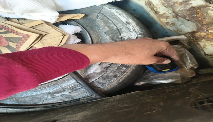 2011 Hyundai i10 SPORTZ 1.2, Petrol, Manual, 62,286 km, tyre