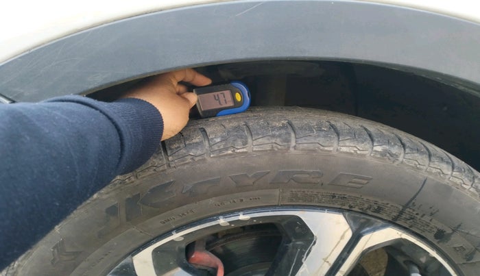 2022 Tata NEXON XZA PLUS (PREMIUM) DIESEL, Diesel, Automatic, 1,33,507 km, tyre