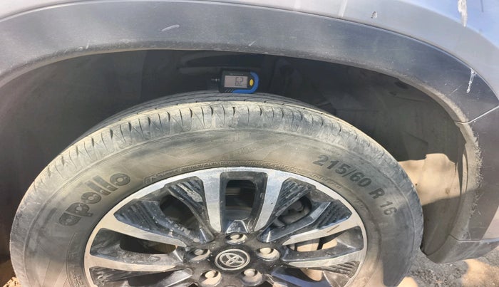 2021 Toyota URBAN CRUISER PREMIUM GRADE MT, CNG, Manual, 1,06,920 km, tyre