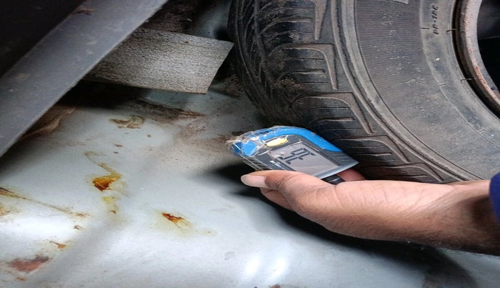 2012 Hyundai i10 MAGNA 1.1, Petrol, Manual, 81,600 km, tyre