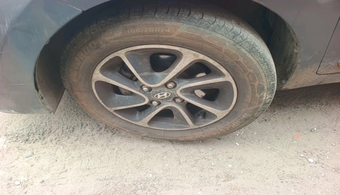2018 Hyundai Grand i10 ASTA 1.2 KAPPA VTVT, Petrol, Manual, 43,458 km, tyre